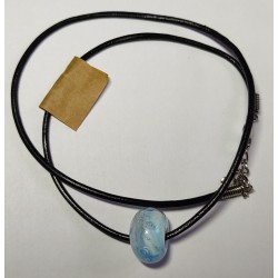 Collier bleu cuir 40 cm