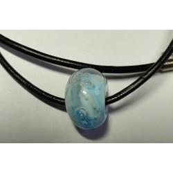 Collier bleu cuir 40 cm